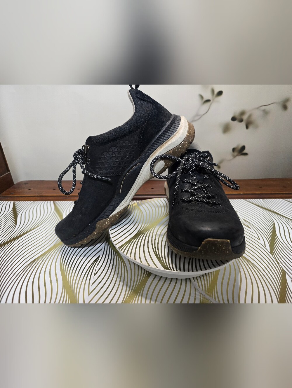Dansko Mary Waterproof Outdoor Walking Shoes Black EU 38 US 7.5-8 Vibram